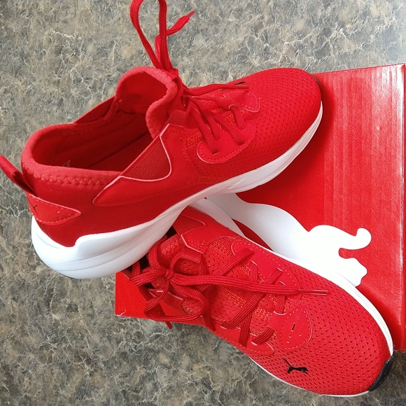 Puma Other - 🆕 Kids Puma Cell Vive Sneakers